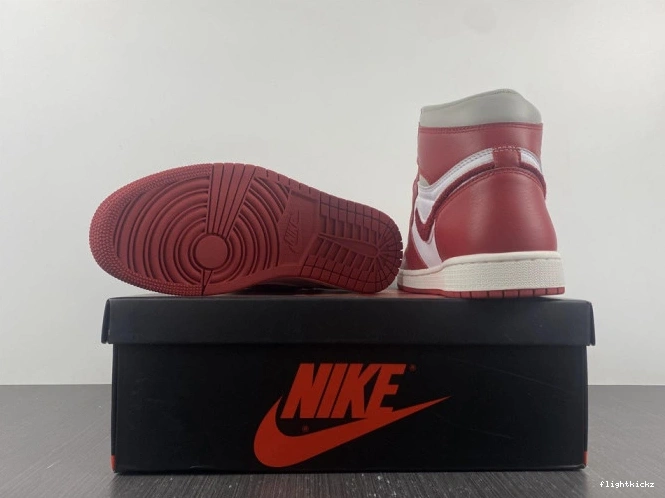 OG Newstalgia Jordan High Chenille 1 (W) DJ4891-061 1108